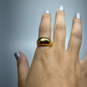 Gold dome ring size 7